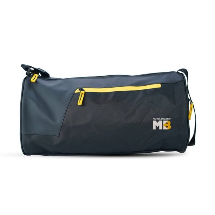 MuscleBlaze Limited Edition Gym Duffle Bag - Image 3